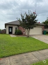 Building Photo - 1570 Tasajillo Dr