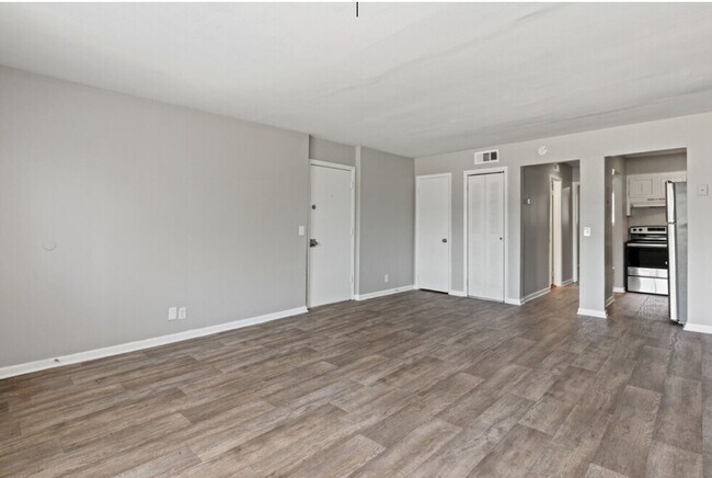 Foto del edificio - 800 Anderson Ln