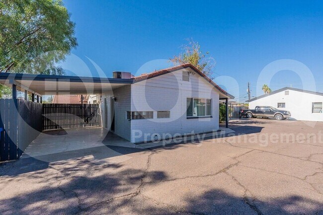 Foto del edificio - 3923 N Longview Ave