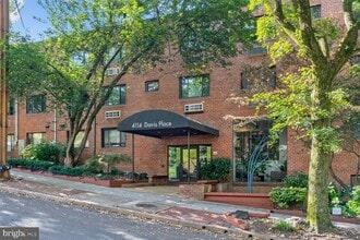 Building Photo - 4114 Davis Pl NW