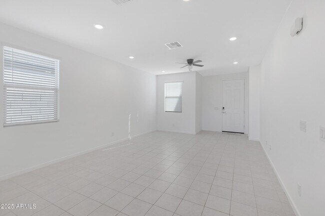 Foto del edificio - 4584 Stickleaf Way