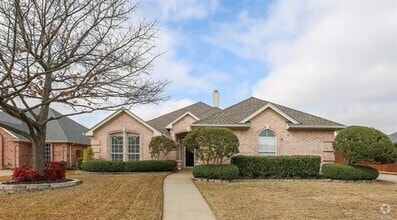 Building Photo - 8205 Lost Maple Dr
