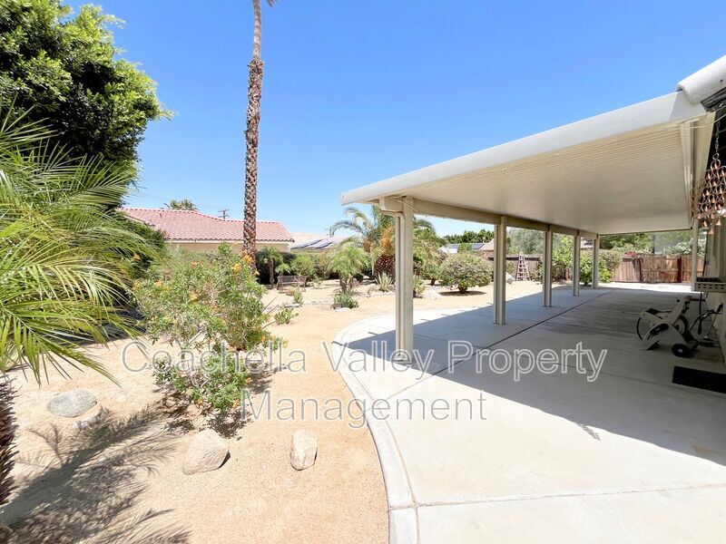 Primary Photo - 68350 Los Gatos Rd