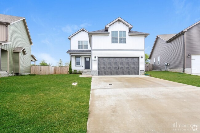 Building Photo - 152 Sambar Dr