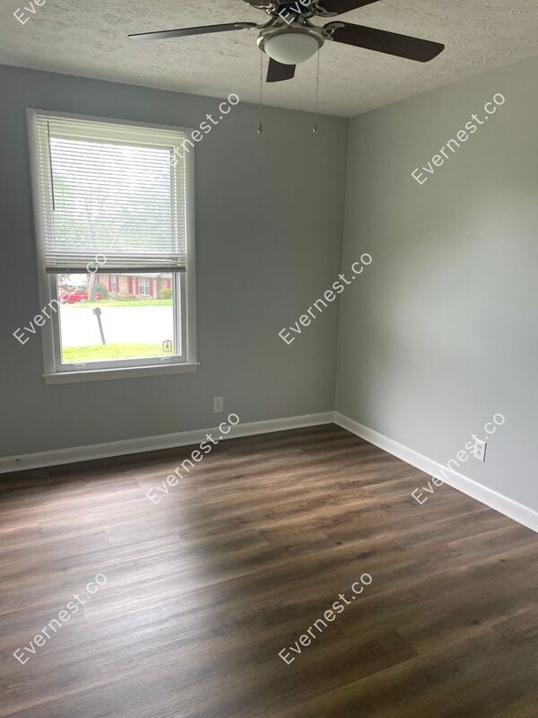 Building Photo - 113 Hillwood Ct