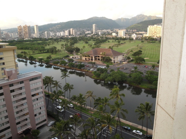 Building Photo - Waikiki - Liliuokalani Gardens-1BR 1 BA Co...