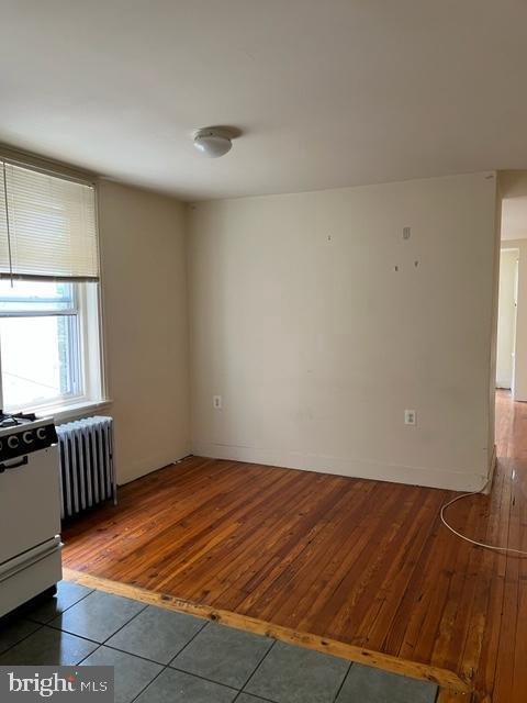 Building Photo - 2026 Bainbridge St