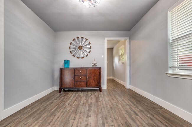 Foto del edificio - 2511 River Ridge