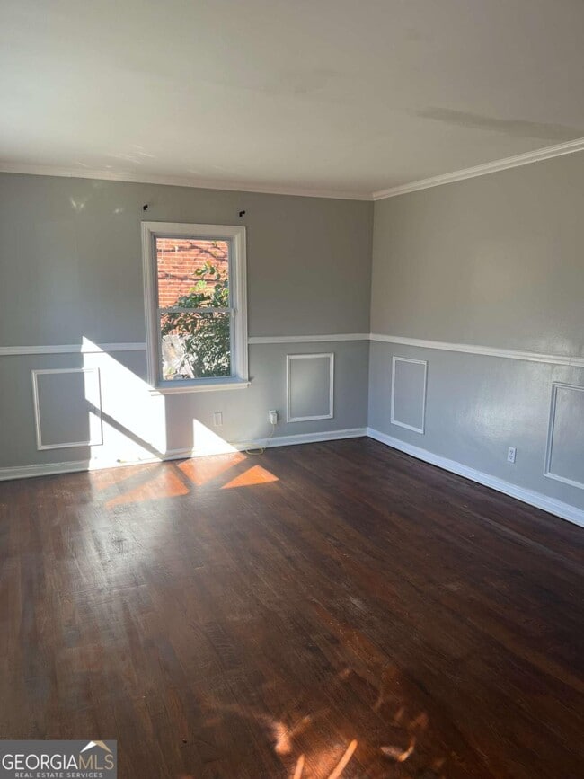 Foto del edificio - 468 Morgan Pl