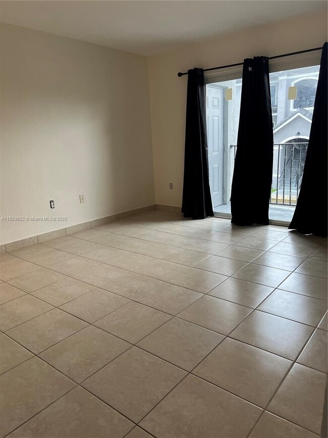 Building Photo - 15470 SW 284th St
