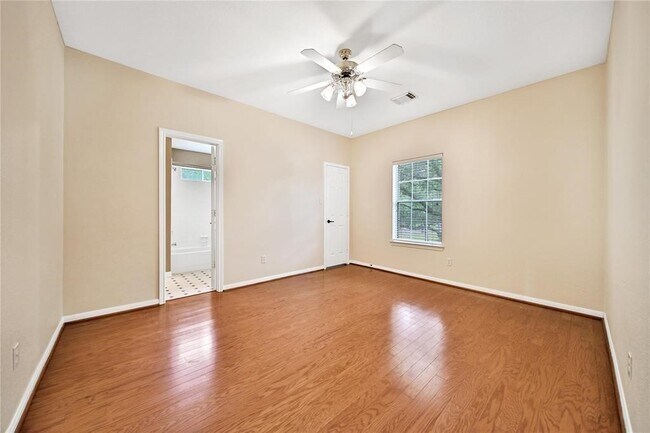 Foto del edificio - 4226 Merriweather St