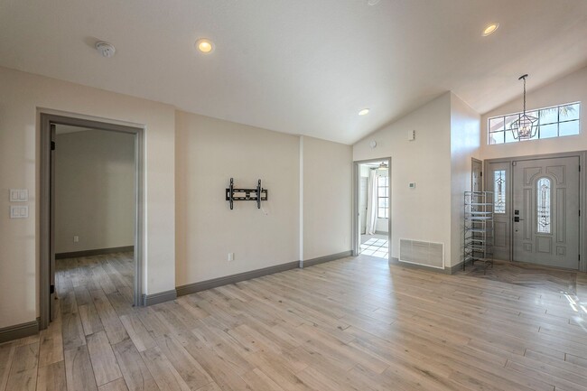 Foto del edificio - Beautiful Scottsdale Home! Two Master Suit...