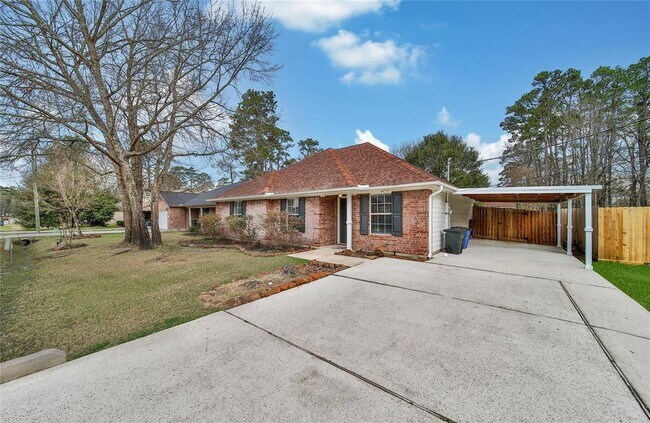 Building Photo - 720 Springwood Dr