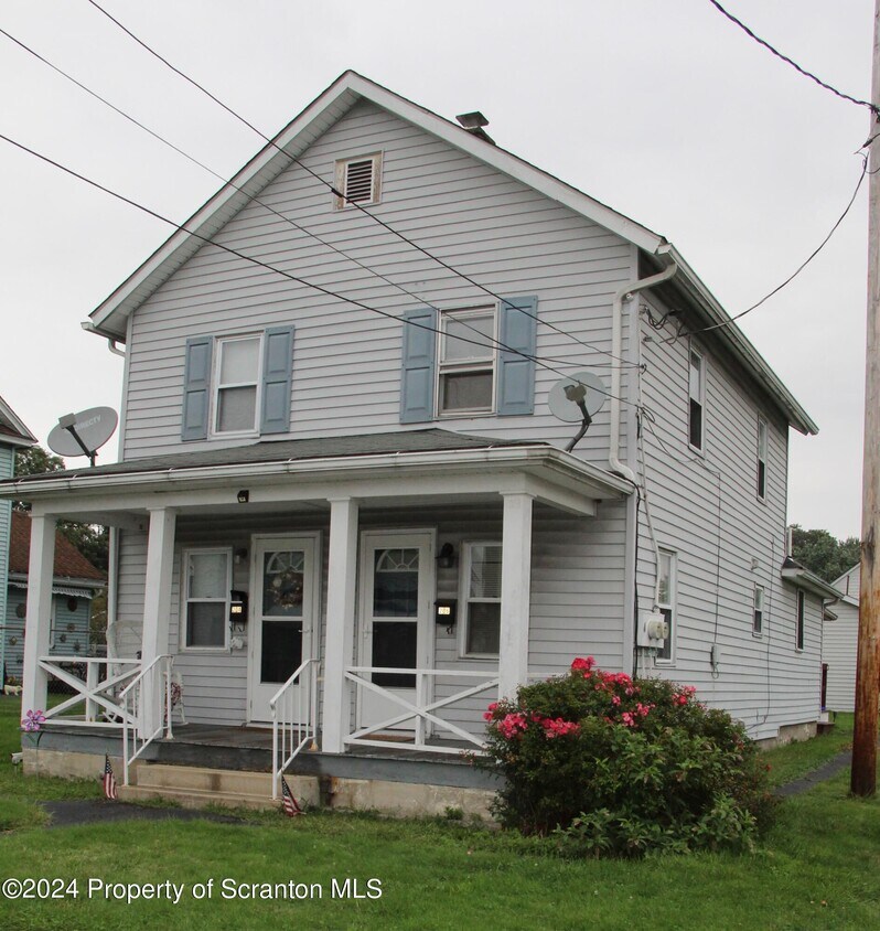Primary Photo - 204-206 Jackson St