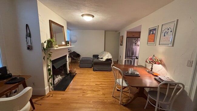 Building Photo - 7 Primus Ave