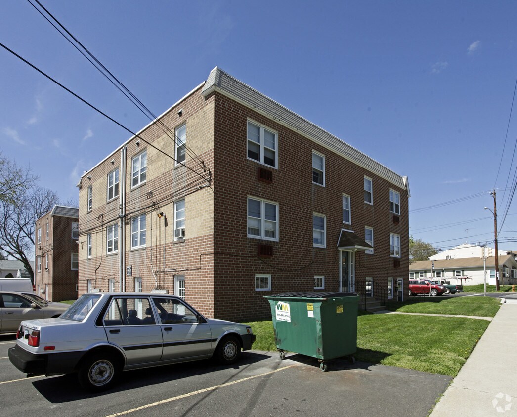 Building Photo - 8127 Algon Ave