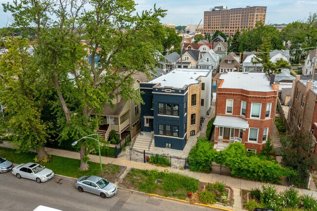 Foto del edificio - 4730 W Grace St