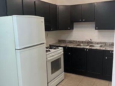 Foto del edificio - 17135 Gravier St