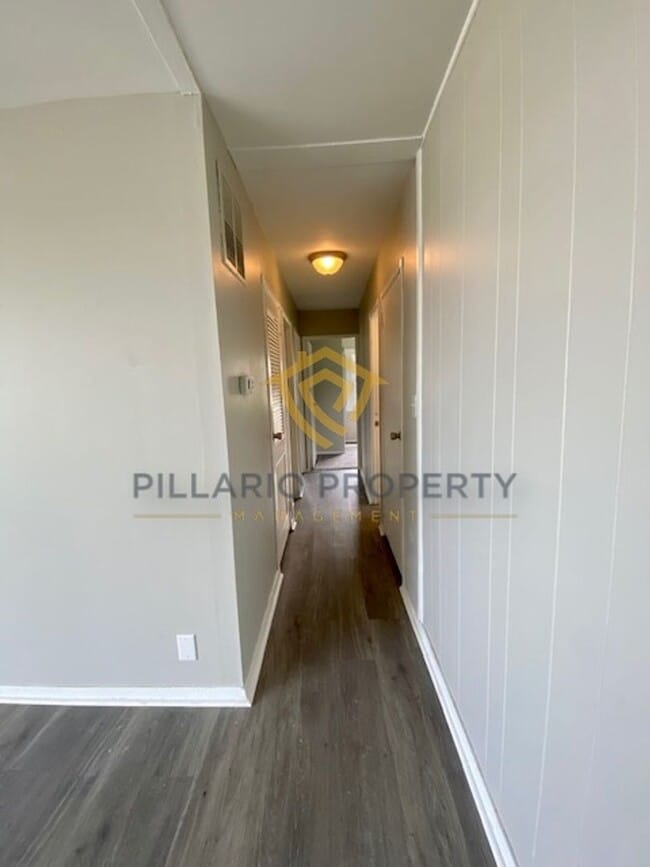 Foto del edificio - Updated Style Ranch House in Anderson with 3 Bedrooms and 1 Bathroom is Available NOW!