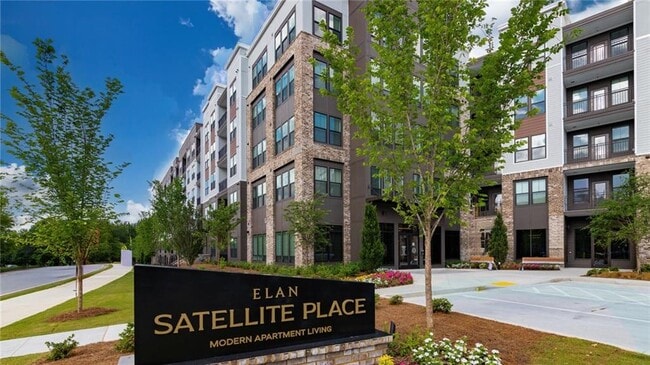 Foto del edificio - 3100 Commerce Ave NW