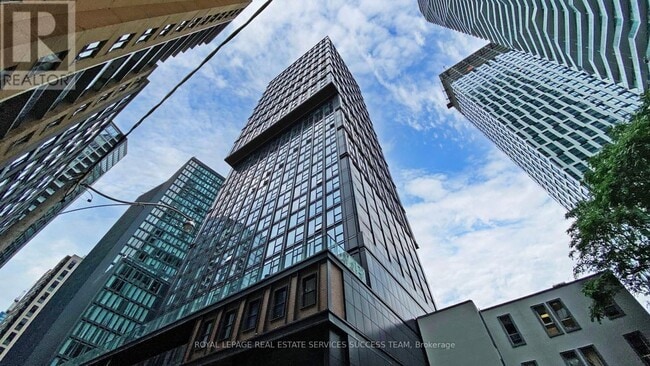 Building Photo - 82 Dalhousie St