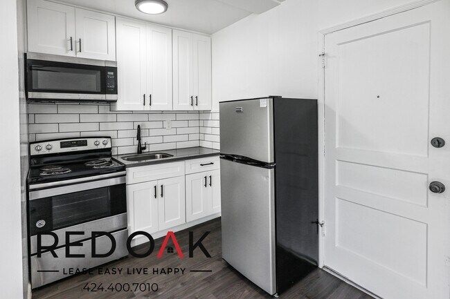 Foto del edificio - 851 S Kenmore Ave