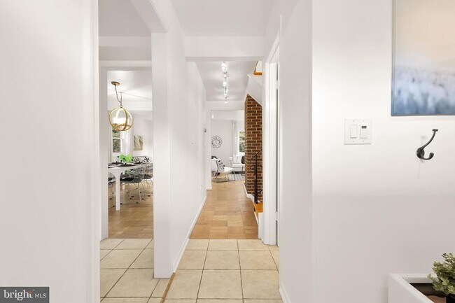 Foto del edificio - 10913 Bucknell Dr
