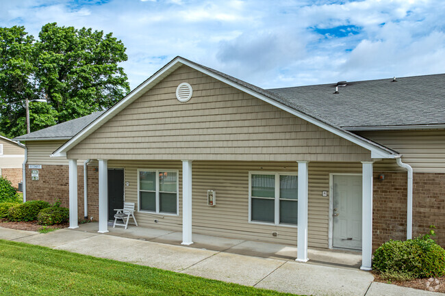 Entrance - Parkside Apartments