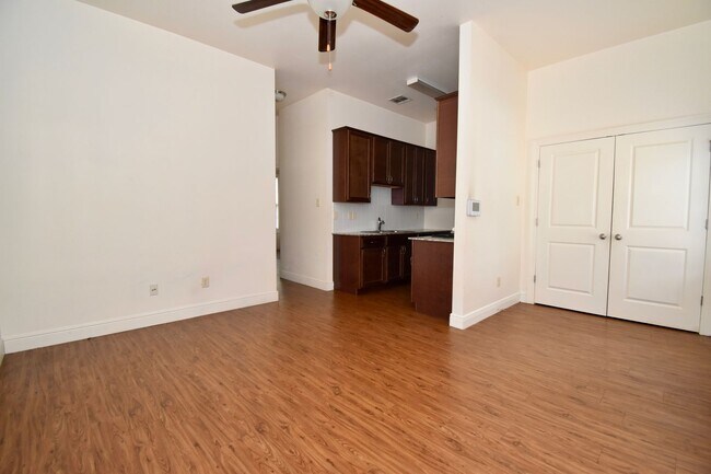 Foto del edificio - Hidden Oaks Apartments