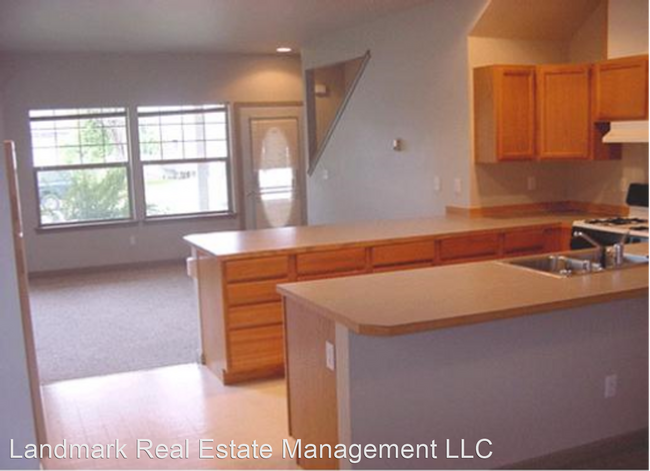Building Photo - 4 br, 2.5 bath House - 2930 Nevada