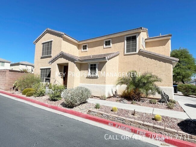 Foto del edificio - BEAUTIFUL 2 PRIMARY BEDROOM HOME LOCATED I...