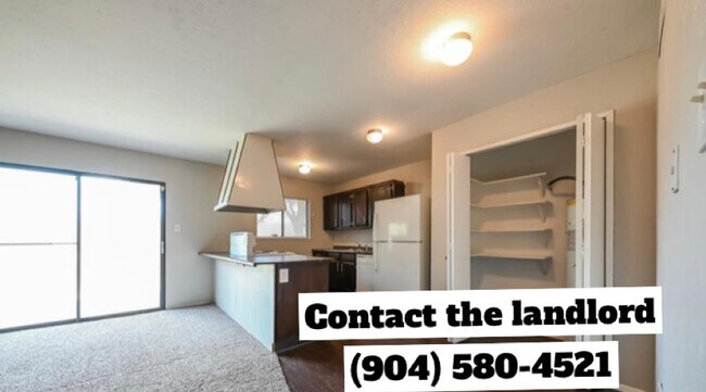 Foto del edificio - 10010 Ironwood Ln