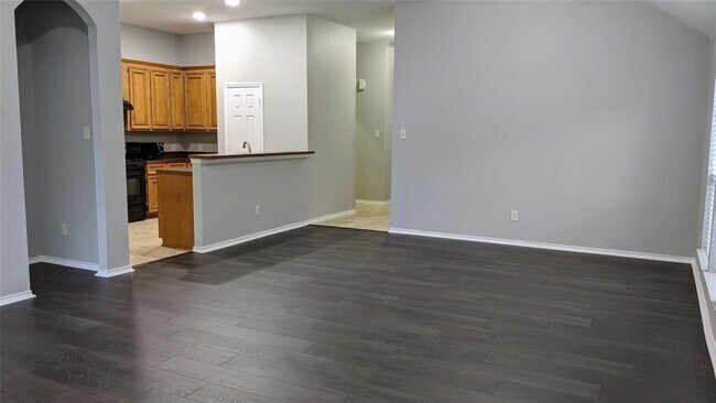 Building Photo - 12934 Palm Leaf Ct