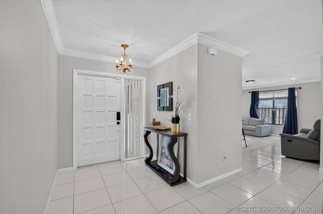 Foto del edificio - 7523 Silver Woods Ct
