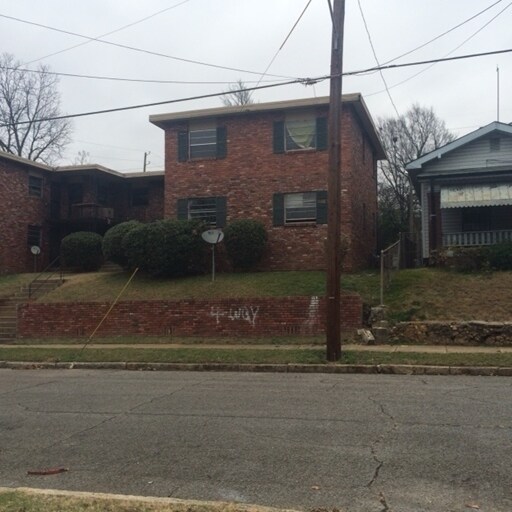 Foto principal - 1417 17th St N