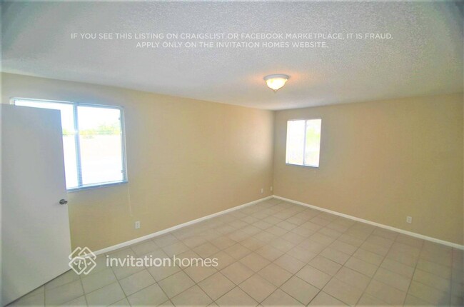 Foto del edificio - 9897 Moss Pond Dr