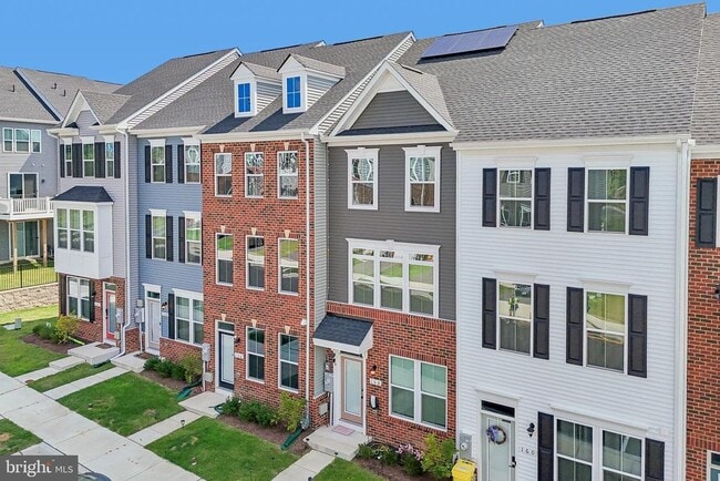 Building Photo - 158 Woodgate Cir
