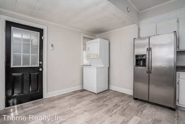Building Photo - 2 br, 2 bath House - 800 S Howell Street