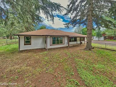 Foto del edificio - 2580 Poplar Dr