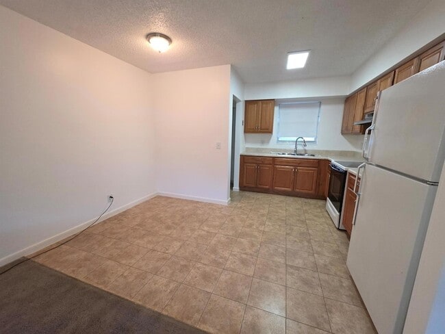 Building Photo - 231 Hibiscus St