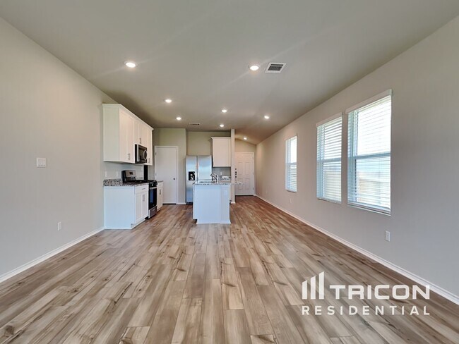 Building Photo - 5208 Saddle Club Drive Georgetown TX