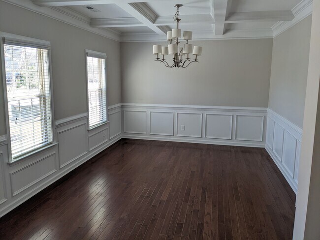 Foto del edificio - 6007 Peachtree Town Ln