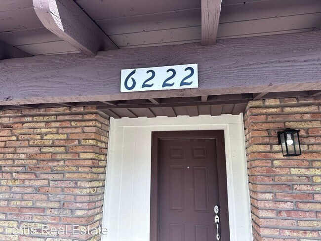 Foto del edificio - 4 br, 2 bath House - 6222 E Shea Blvd