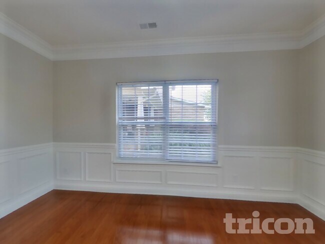 Foto del edificio - 14208 Highland Meadow Rd