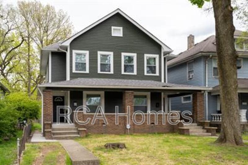 Primary Photo - 1115 N Oxford St