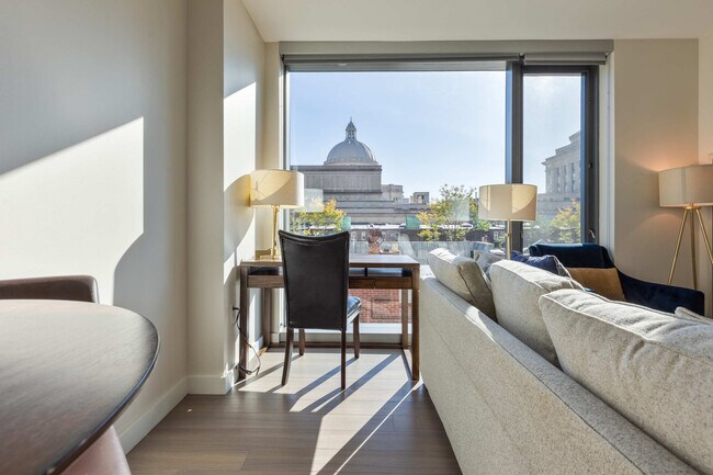 Foto del edificio - 57-59 Belvidere Street-SI FL4-ID1039244P