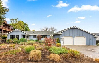 Building Photo - 629 E Braemere Rd