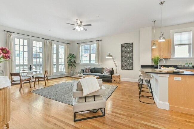 Foto del edificio - 80 Webster Ave