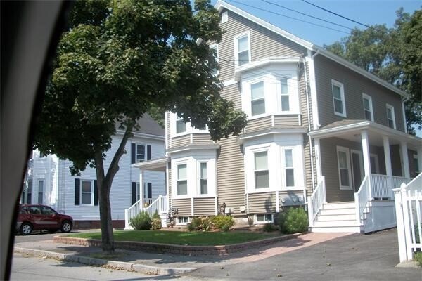 Foto principal - 164 Ash St