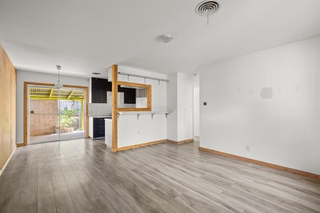 Foto del edificio - 2021 Wheless Ln